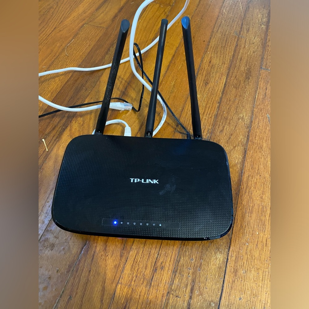 TP-LINK TL-WR940N 450Mbps Wireless N Router used